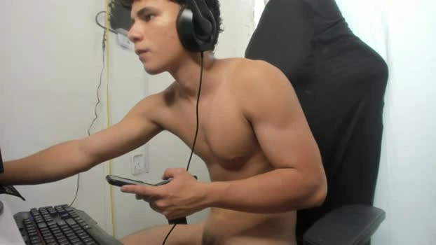 kevin_adrian01 02-06-2026 Male suckshow sexykitty Video