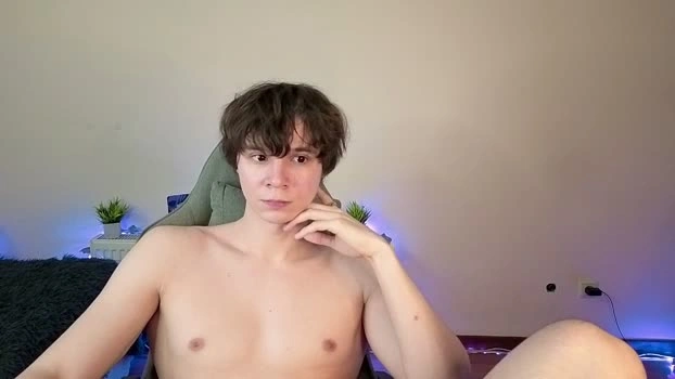 anthonycutie 04-06-2026 Male play suckshow Video