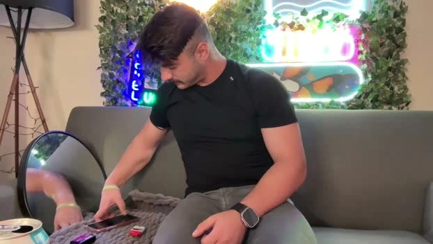 dohmerboyz 04-06-2026 Male big Webcam Video