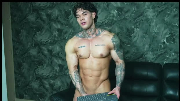 justin_clark1 04-06-2026 Male love sex Video