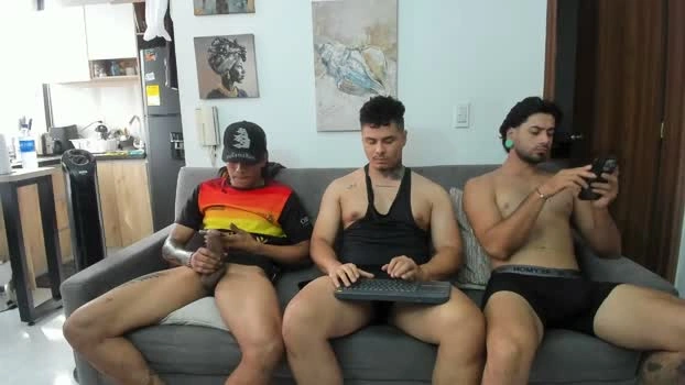 straight__friends 03-06-2026 Male bigdick handsome Video