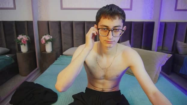 ronbevs 05-06-2026 Male natural amateur Video