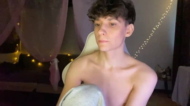 thomas617826 05-06-2026 Male handsome ass Video