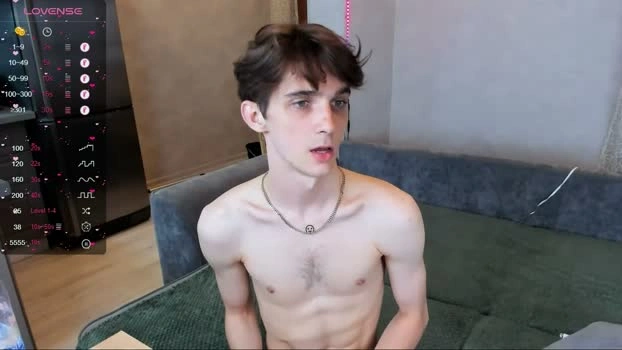 aaron_bang 05-06-2026 Male sexy squirt Video