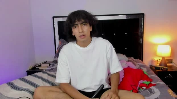 mateo_sweetie 06-06-2026 Male squirt skinny Video