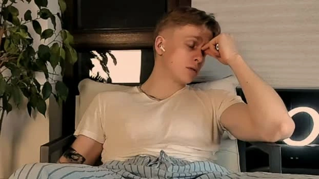 talkinghead7 06-06-2026 Male amateur deep Video