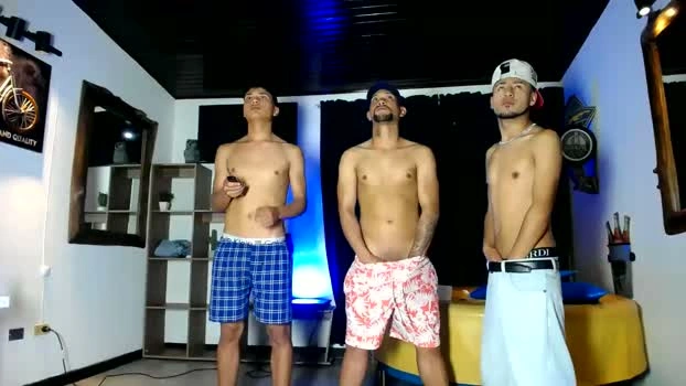 1pushman 06-06-2026 Male bigdick striptease Video