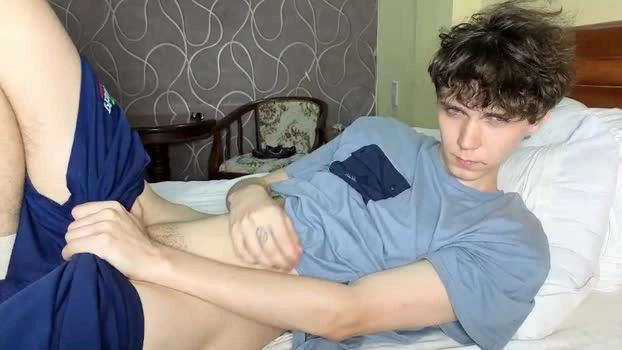doedeeer 07-06-2026 Male legs XXX Video
