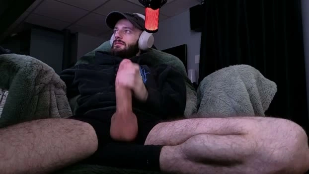 digbicknik 08-06-2026 Male spanking ass Video