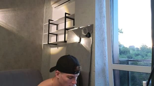 elliot_muscle04 07-06-2026 Male deep Webcam Video