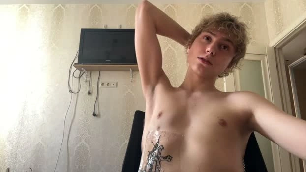 artem228play 09-06-2026 Male Cam ass Video
