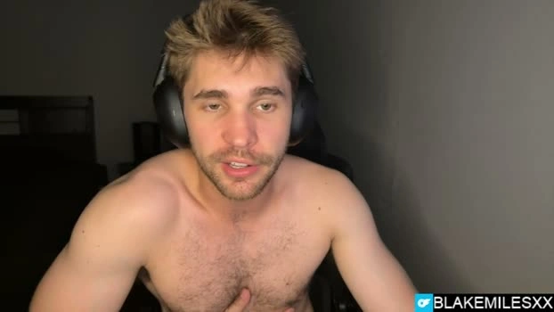 blakemiles2 09-06-2026 Male suck hot Video