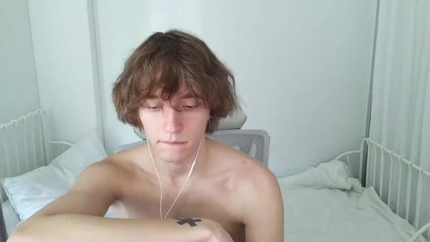 leon_heart666 11-06-2026 Male suckshow play Video