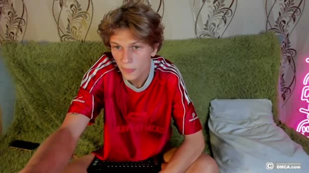 maxim_burn 10-06-2026 Male fingering suck Video