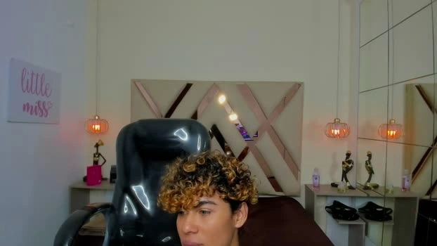 anyelotwink 12-06-2026 Male toys gag Video