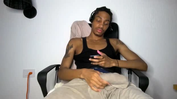 blackbulltitus 12-06-2026 Male Cam naughty Video