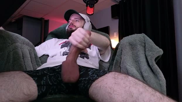 digbicknik 12-06-2026 Male suckshow deepthroat Video