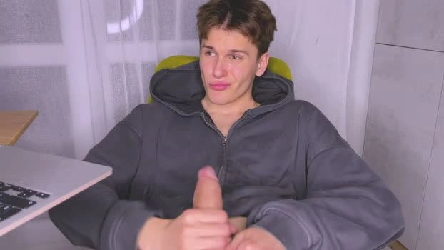 estremecerse 11-06-2026 Male lick yummy Video