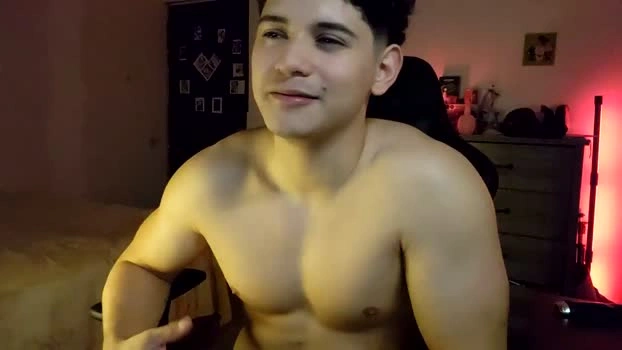 lilhotnando 12-06-2026 Male deep striptease Video