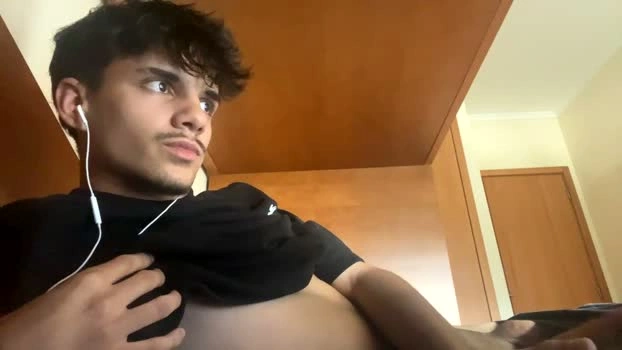 migueltomas34 12-06-2026 Male spank natural Video