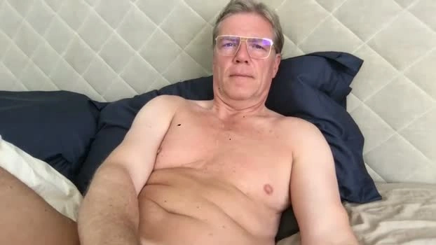 1bicuriousbull 14-06-2026 Male Nude gag Video