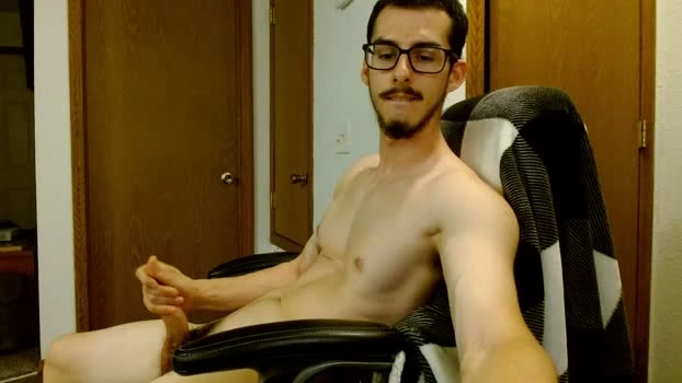 biggerbradd 14-06-2026 Male sexy Topless Video
