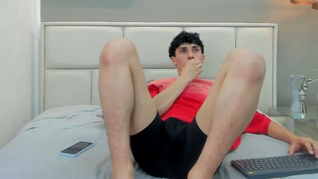 thom_ames 13-06-2026 Male prettyface Porn Video