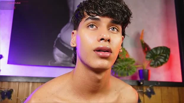 andrewortix 15-06-2026 Male bigass bj-dildo Video