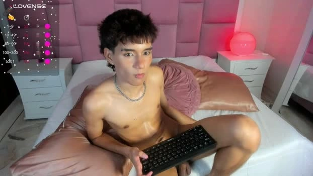 christopher_robin4 15-06-2026 Male juicy jackoff Video
