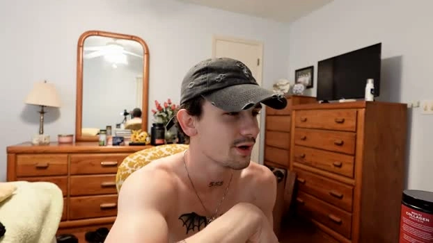 danilorenz0 16-06-2026 Male skinny handsome Video