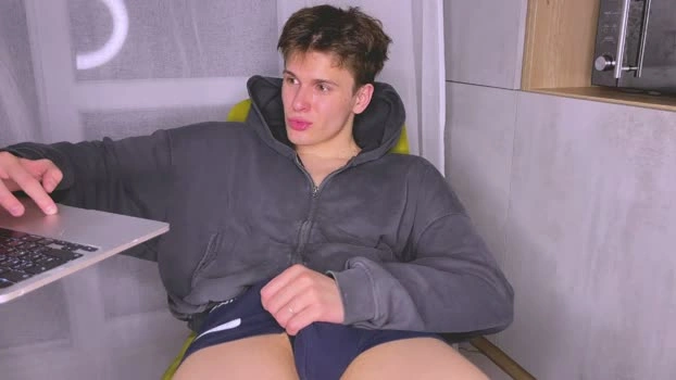 estremecerse 15-06-2026 Male horny bigtoys Video