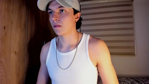 mastrangelo_x 16-06-2026 Male Gay fingering Video