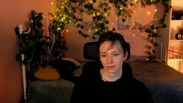 meverik_oushen 15-06-2026 Male sexyfeet fuckass Video