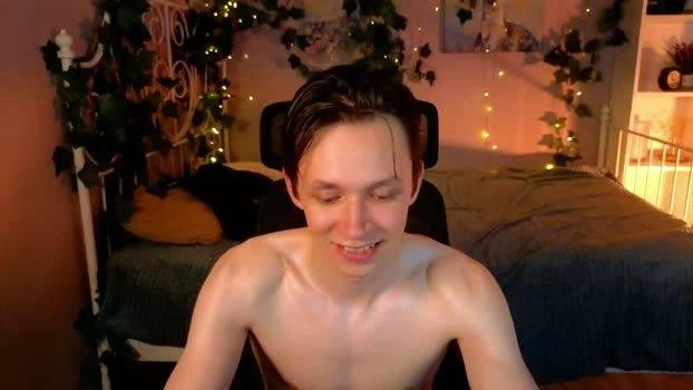 meverik_oushen 16-06-2026 Male Naked fuckme Video