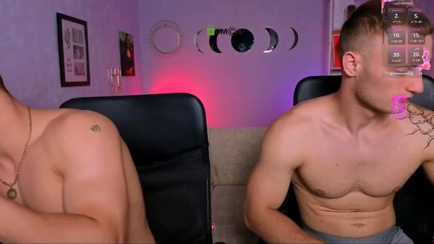 mike_crist 15-06-2026 Male kiss kinky Video