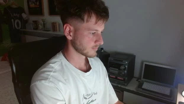 freddy_star 16-06-2026 Male juicy legs Video