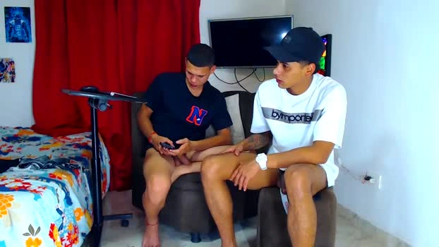 jeffer21_hot 17-06-2026 Male ass show Video