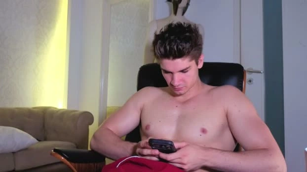 maxkaiden 17-06-2026 Male skinny suckshow Video