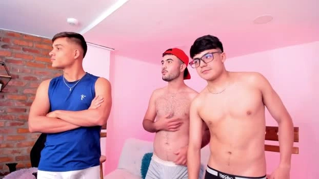 space_boys18 17-06-2026 Male suck amateur Video