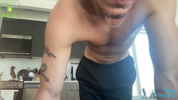 tylxxxer 16-06-2026 Male Recorded sexybody Video