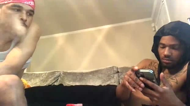 drobbb656 17-06-2026 Male skinny play Video