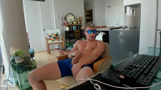 juniormadison69 17-06-2026 Male harddick play Video