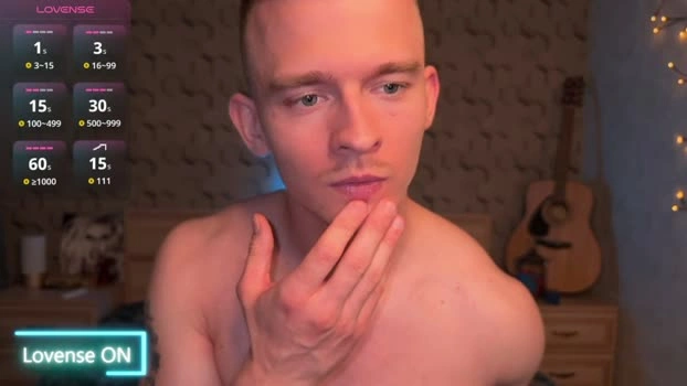 marvelboy_ 17-06-2026 Male Webcam Nude Video