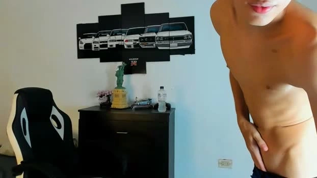 ryan_bronw 18-06-2026 Male big bigload Video