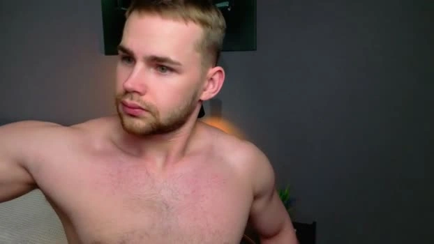 sevans14 17-06-2026 Male kiss playtime Video