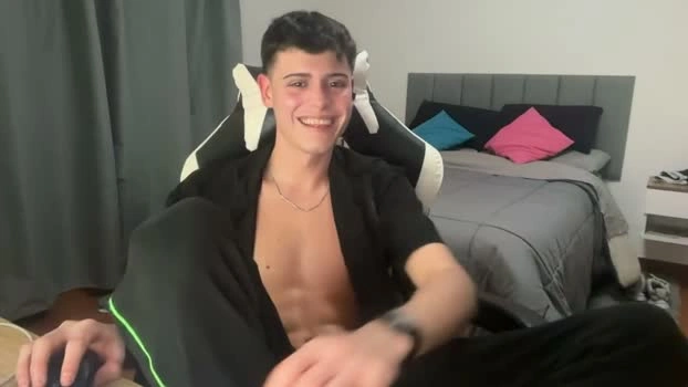 thomassex0 18-06-2026 Male Naked cute Video