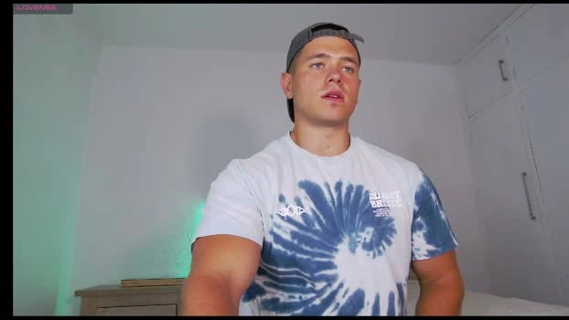 arilass 19-06-2026 Male kiss jerkoff Video