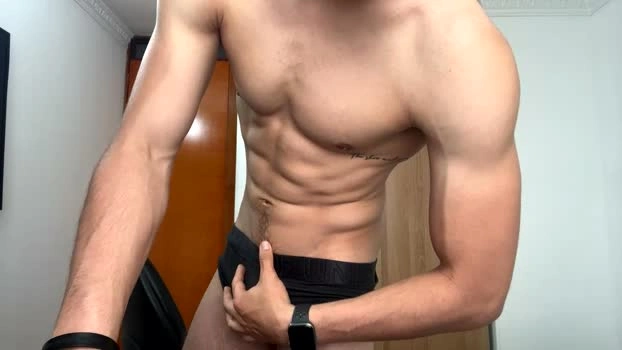 enzo_savage 18-06-2026 Male bj-dildo orgasm Video