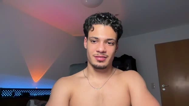 paw_guy 20-06-2026 Male love jerking Video