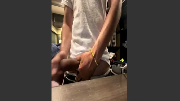average210 21-06-2026 Male Pretty lush Video